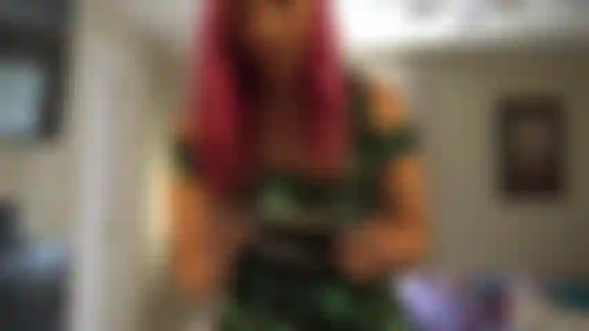 Roupa limpa, rosto sujo - você é um vizinho tão bom, então eu chupo seu pau como um agradecimento! Até deixei você gozar na minha cara, duas vezes! ( Pov realista chupando dildo e falsos cum shots).