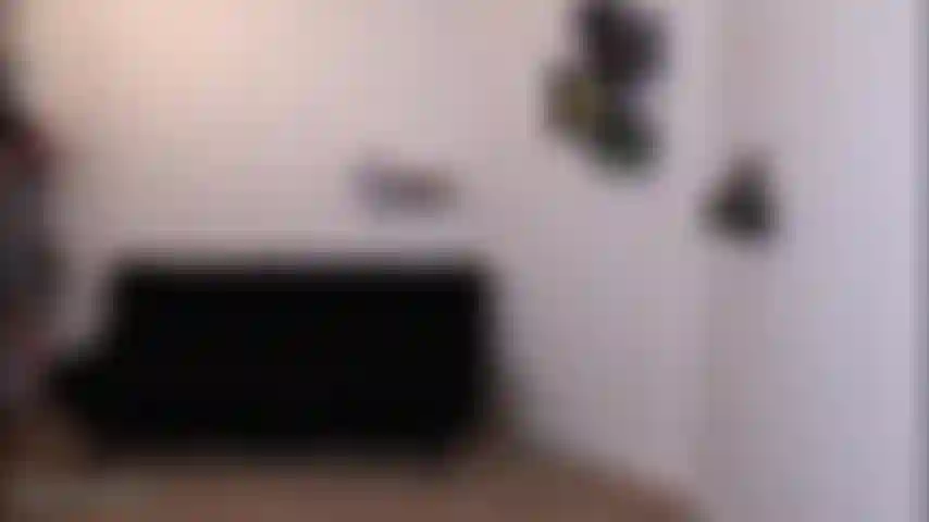 Um aluno domina um professor para um emprego - entro no seu escritório para perguntar por que você me recusou para o emprego. Nós dois sabemos que eu sou o melhor candidato para isso, então o que faz você pensar que pode me recusar! Vamos ver sobre isso, eu tiro meu vestido para revelar uma pequena roupa sexy. Tente dizer não agora. Você deve estar intimidado por mim porque eu posso dominá-lo. Você nega, mas então eu simplesmente ando até você e te empurro para baixo. Agora isso é melhor, eu estou no comando daqui em diante. Esta é a verdadeira razão pela qual você me recusou, não é? Você simplesmente não conseguiria resistir a mim se passássemos todo esse tempo juntos. É aqui que você pertence, comigo no controle de você em todos os sentidos. Eu sei que você é minha agora. Posso fazer o que eu quiser com você, como esfregar seu pau enquanto te provoco com meu corpo, e você não pode me impedir. Você não quer. Posso agarrar seu pescoço, te morder, cuspir na sua boca e fazer você gozar nas suas calças. Depois que eu "terminar" com você, pego meu celular e tiro uma foto. Isso é só para o caso de você tentar resistir a mim novamente. Estou no comando agora e vou conseguir o que eu quiser de você, entendeu? ( Clipe personalizado, dramatização adulta, dramatização de estudante-professora, estudante universitária, provocação, chinelos, sandálias de cunha, vestido sem vestido, minissaia, top curto, calcinha curta grande, cabelo longo solto, morena, cabelo natural, olhos castanhos, maquiagem, batom, lábios vermelho-escuros, pov, simulação de punheta, conversa suja, femdom, dominação feminina, chantagem, orgasmo incentivado, mulher solo, garota alta, bbw, gordinha, gorda, coxas grossas, bunda grande, bunda grande, peito grande, peitos grandes, coxas de 33 polegadas, seios de 38ddd, bunda de 53 polegadas, tatuagens, mulher tatuada, Spankdani).