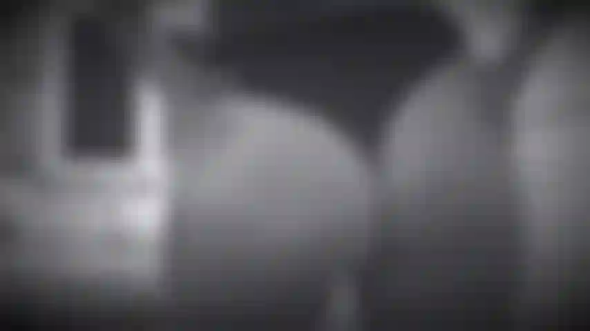 Uma dançarina de bunda.