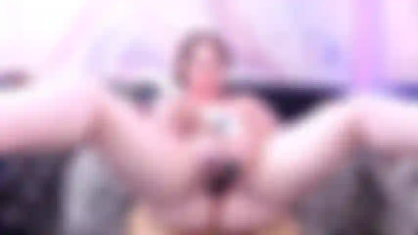 Goldshow com uma varinha mágica.