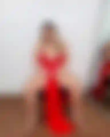 Vídeo sexy de masturbação de duas peças.