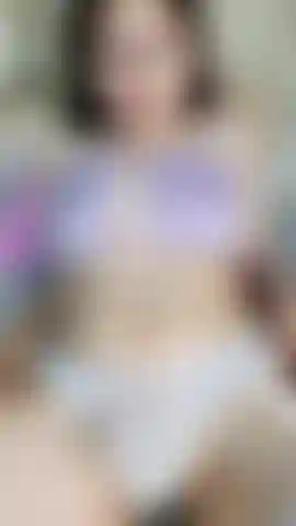 Uma menina muito safada.