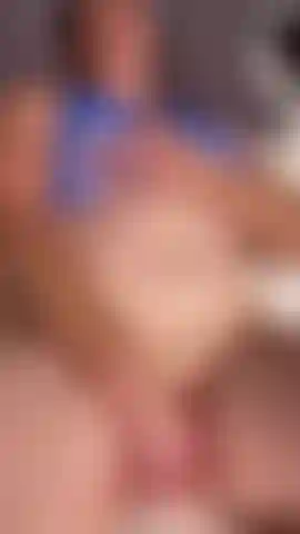 Como eu adoro começar a manhã com um orgasmo forte, alto e tremendo.