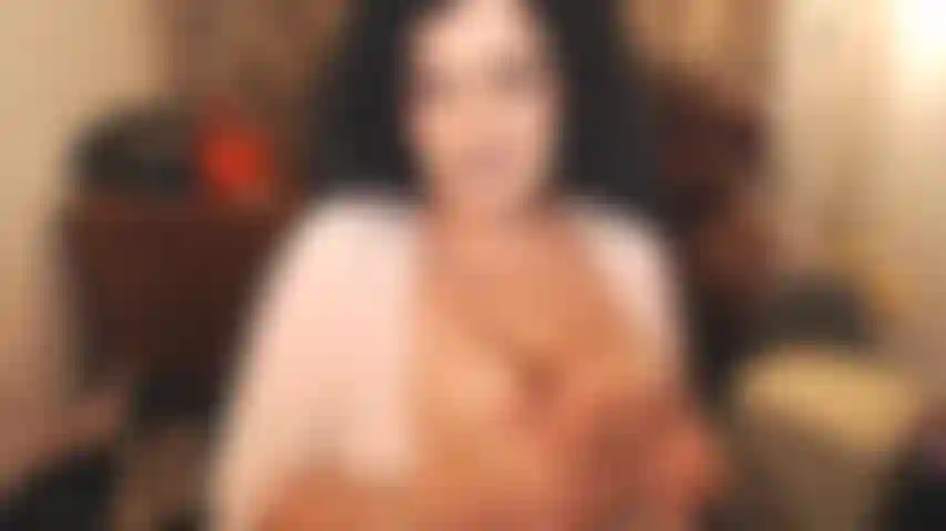 Se você tem um pequenininho, vou te ajudar e te guiar por alguns caminhos alternativos. Por que uma vida triste ao lado de uma mulher que está sempre fingindo seus orgasmos com você? Seja corajosa! Seja puta, puta pau, seja a puta que você sonha ser . Seja uma prostituta, viva sua vida!