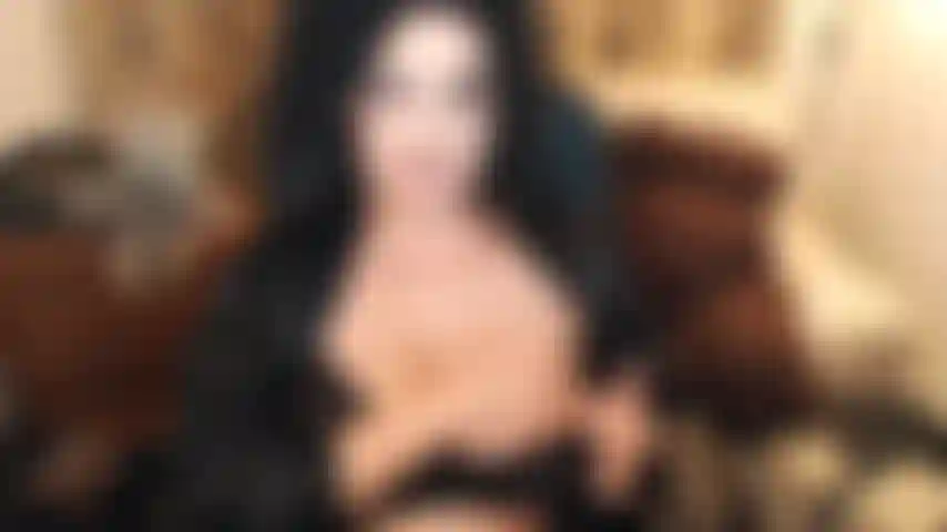 O boquete desleixado da velha mas dourada com tanta saliva que meus peitos grandes ficam todos sexy cobertos. Chupando bolas... Você sabe das coisas haha.