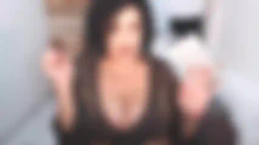 Boa e velha foda incrível com tudo incluído. Feliz final de orgasmo.