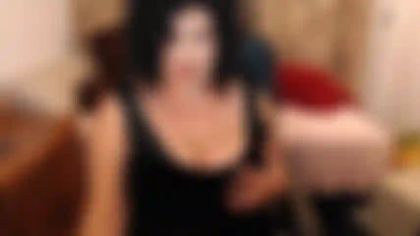 Essa mamãe adora ver você se masturbando para ela, para ela, por causa dela. Topless e encorajadora :p.