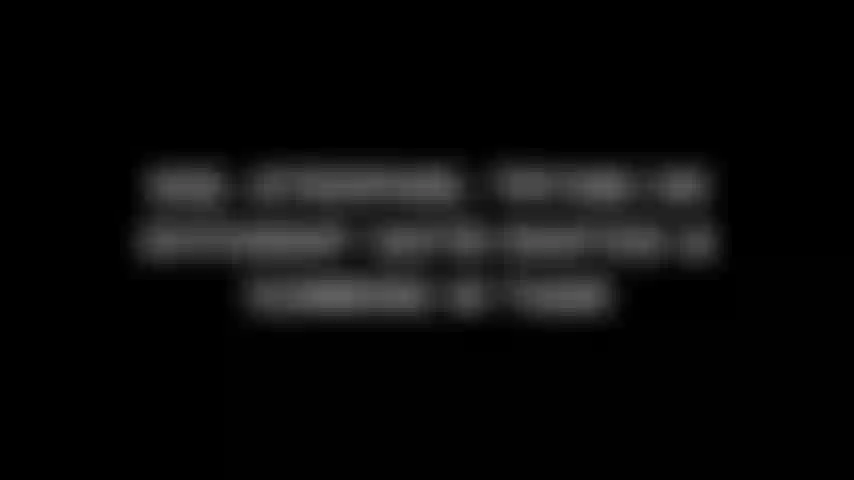 232. Fazendo striptease, experimentando diferentes calcinhas de cetim e gozando.