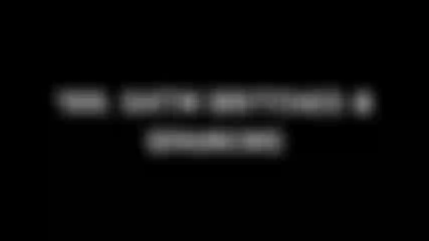 199. Calça de cetim e palmada.