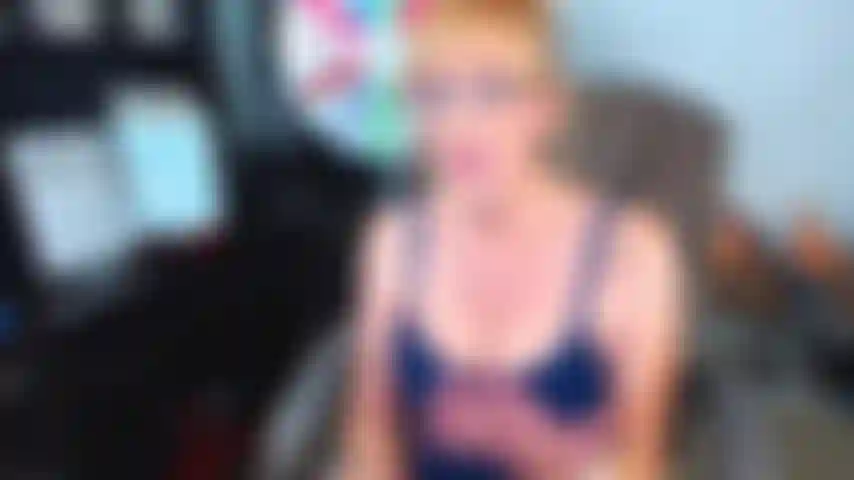 82. Quem manda? ( Rpg de escritório).