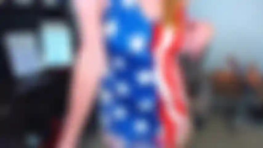 108. Chupando o namorado da minha filha.