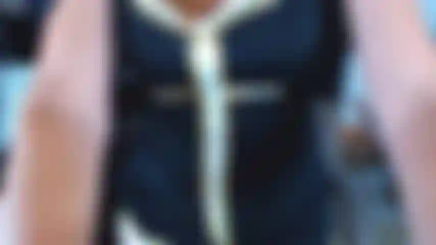 106. Irmã verão fode um vibrador.