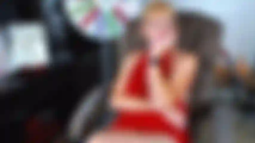 110. Dá aquele pau e gozada na tia enteada (andar de boneca também).