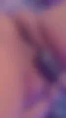 Buceta fechada vibrando com minha varinha~.