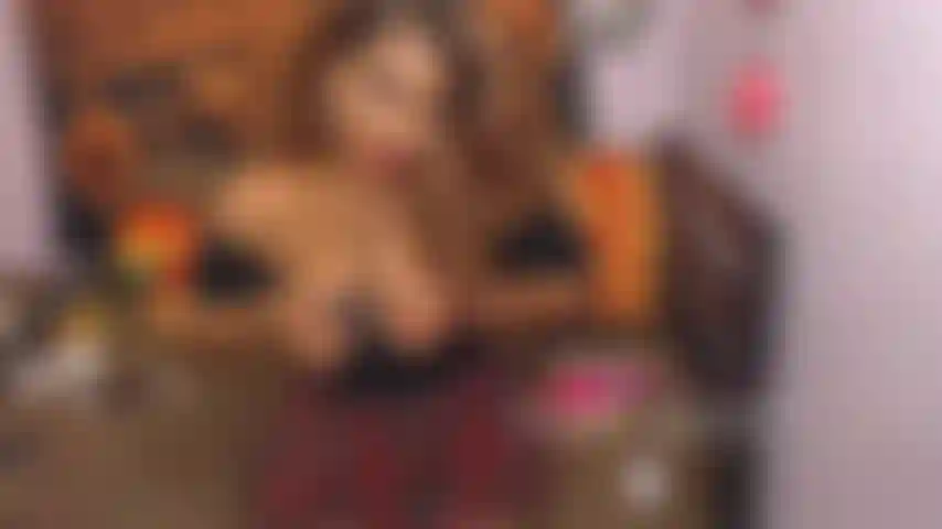 Novo vídeo de merda de peito, espero que gostem, adicionei um pouco de óleo no final para ficar ainda mais divertido.