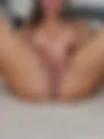 Ficando molhadinha gostosa.