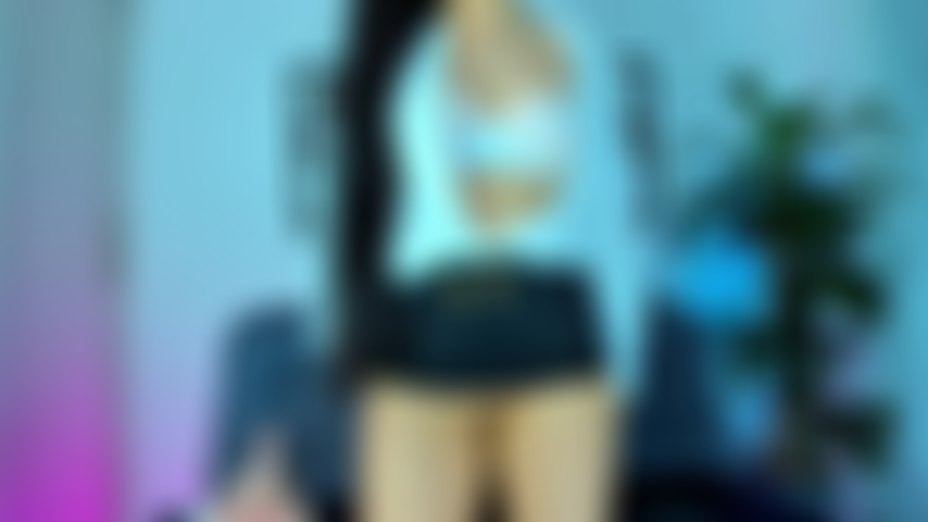 Meu chefe me negligencia, eu fico nua, ele continua minha boceta cavalgando seu pau. Faço massagens com óleo e minha boceta fica tão molhada que é incrível.