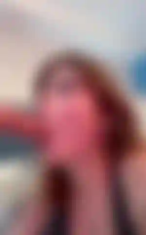 MACHINNE FUCKS HARD MY MOUTH