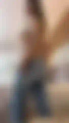 Sei que você adora ver meu corpo espetacular e ter minha bunda chicoteada.