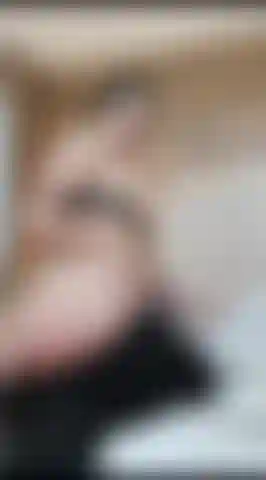 Adoro fazer vídeos completos me emociona brincar com os dedinhos na minha bucetinha e na minha exuberante.