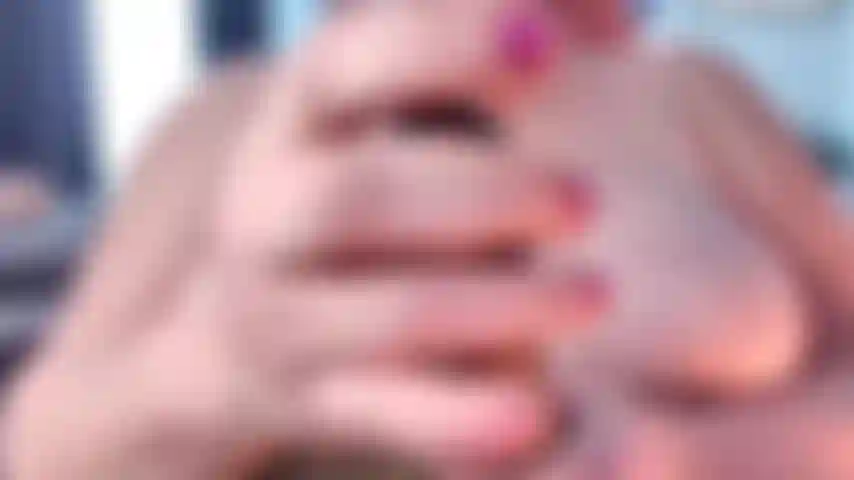 Neste vídeo estou me apresentando para uma vadia de pau minúsculo, muita adoração de sph bbc cbt adoração de idiota cei e outras interpretações, este vídeo é para vadias de pau pequeno submissas que gostam de ser cucked e sph enquanto adoram sua deusa.