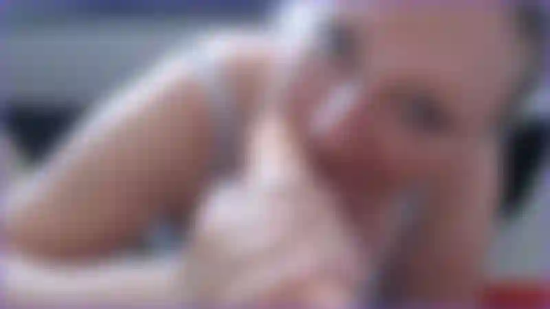 99. Dt este enorme brinquedo novo veja como eu chupо bem o seu pau, boquete profundo gostoso com cuspe e engasgos para os amantes do oral estilo pov. Fala suja e safada neste vídeo, eu sou a porra da rainha do oral, venha ver por quê.