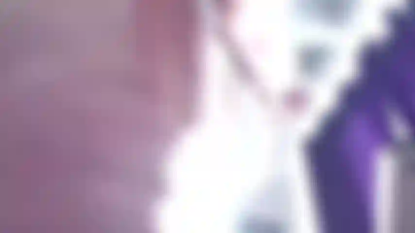 Lamba meu cuzinho apertado, me veja curvar bem na sua cara, pov, deixando você chegar bem perto do meu cuzinho apertado para que você possa sentir o cheiro e lamber para mim. Conversa safada e quente e visualizações de perto, ótimo teaser de vídeo para amantes de bunda.