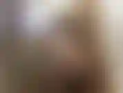 Meu corpo bbw todo molhado no chuveiro com uma bela parede de vidro onde você pode me ver pressionando meus peitos e barriga e bunda.