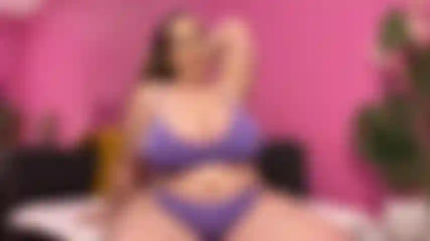 Fodendo a buceta com meu vibrador.