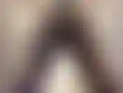 Uns agachamentos, uns arregaçar a bunda, uns rebolar todas as guloseimas que te faz amar meu cuzinho.