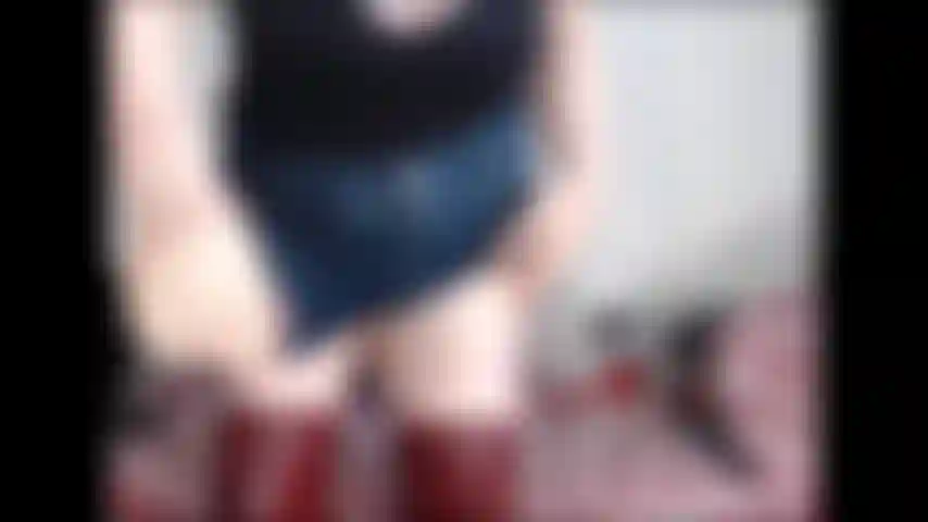 Botas em látex.