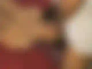 Cum tiro no meu rosto de um pequeno pau.