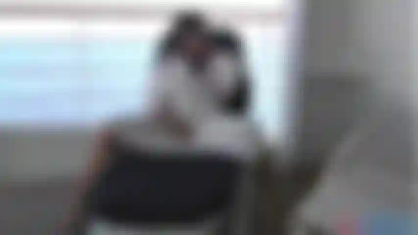 Me masturbando na minha varanda até chegar enquanto meu cruzeiro.