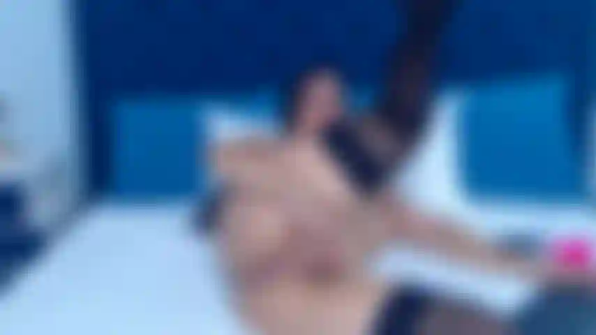 Hard penetraticon sexy latina.