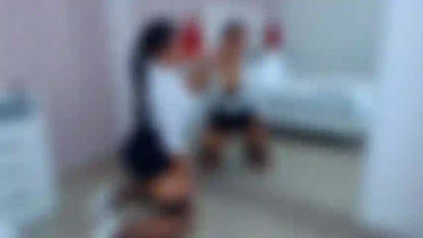 Sou sua boa secretária.