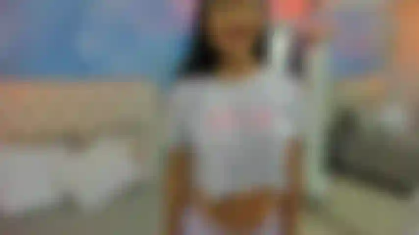 Meu amigo descobre que eu quero transar com ele, estou disposta a conquistá-lo com uma gozada.