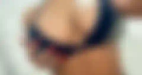 Titty safada provocante.
