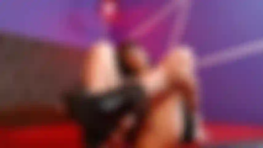 You like having my feet in your face while I masturbate