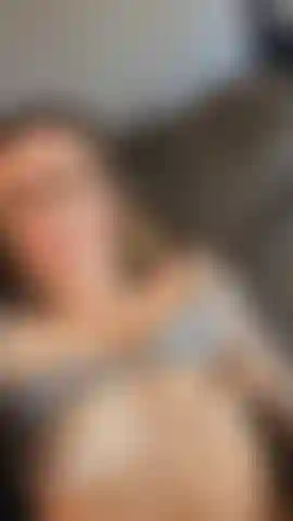 Provocadora sorrateira.