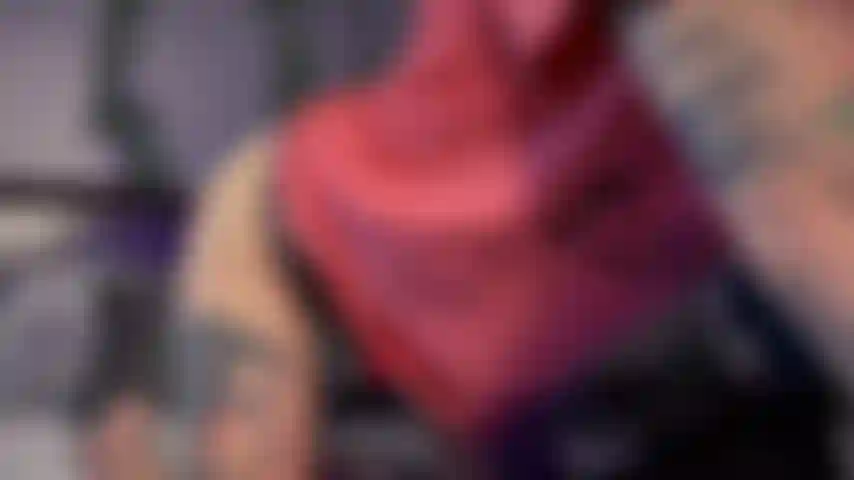 Deixe-me gozar na sua cara enquanto meu marido está fora.