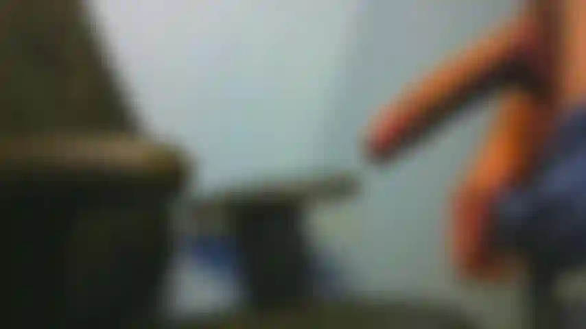 Assista meu pau longo e grosso crescer duro para você bb.