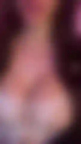 Your a successful businessman on a work trip in the city of sin, your employees are looking forward to visiting the naughty clubs but you stay behind, your intuitive waitress (played by me) asks whats wrong and you open up and tell me how you dont want the dancers to feel how tiny your cock is when they give you a lap dance so I ride your cock and take care of you after they leave xoxo Movie NotesThe majority of this video is me talking there is about two minutes of dildo riding almost all ass view Despite some acoustic hiccups this is so far one of the most favorite videos I made and this is also featuring the first dildo I ever used