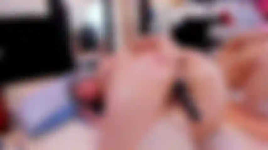 I want your hands on my tits and my ass at the same time.