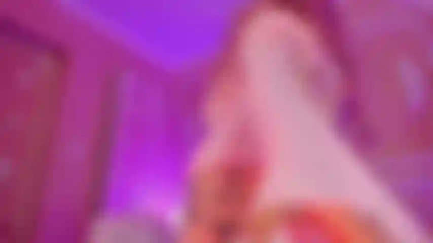 A doll with big ass!