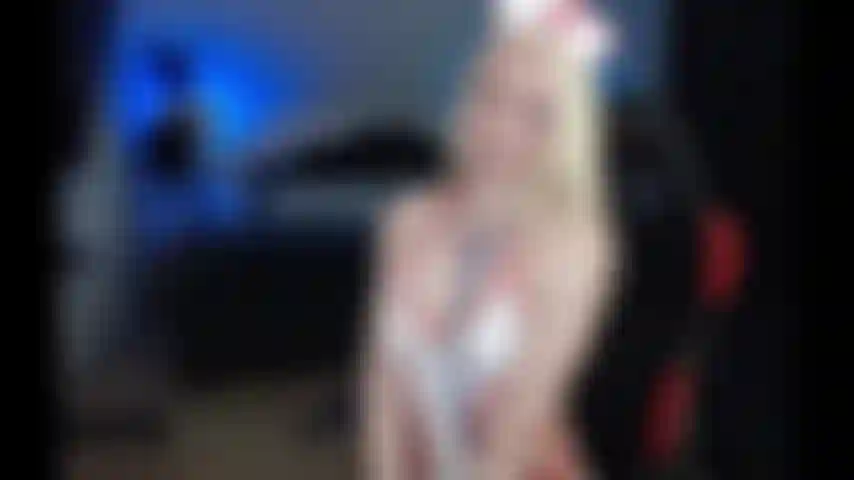 A enfermeira usa strapon bbc em você.