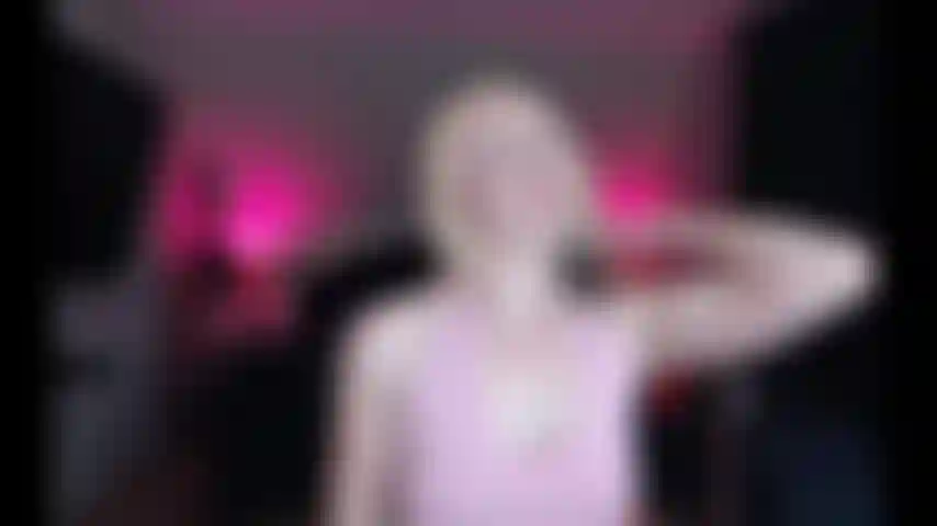 Cara de torta extra desleixada.