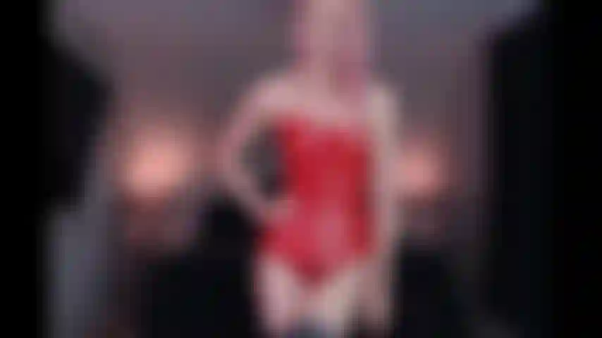 Vizinha do lado destruidora de lares.