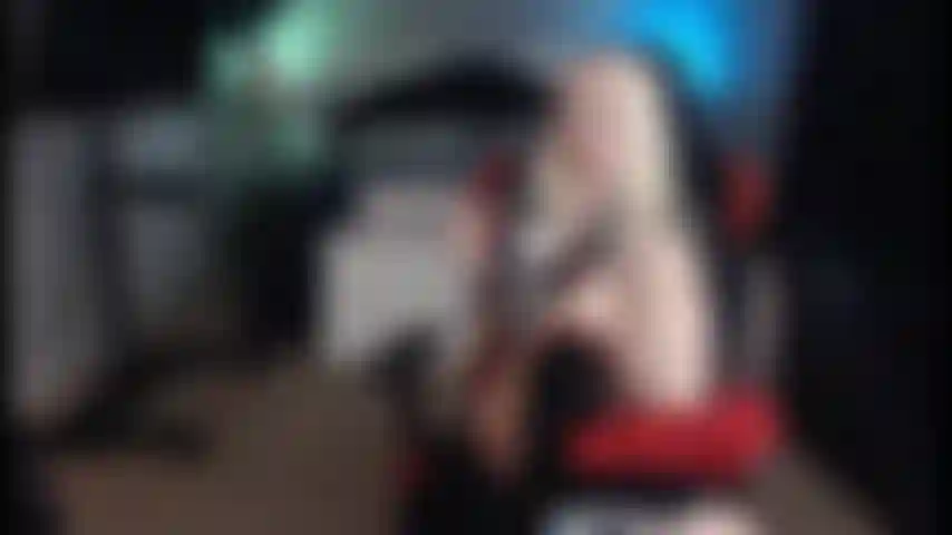 Fetiche de meias, leggings e panturrilhas.