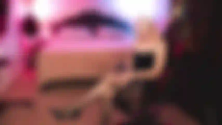 Todos os buracos fodidos - usando meias!