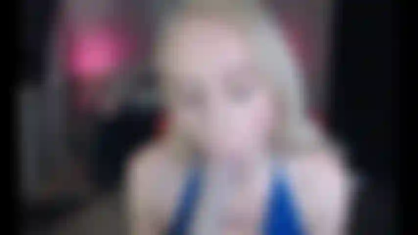 Ahegao boquete olhos loucos.